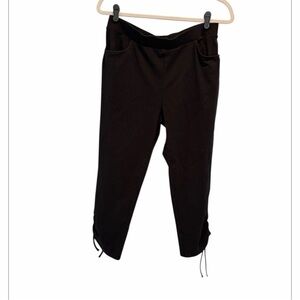 Weekend by Chicos Black  Capri active wear pants